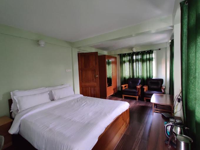 Artistic Greystone Dreams Hotel Калимпонг Екстериор снимка